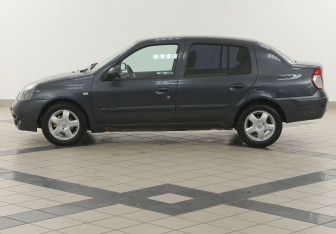 Подержанный автомобиль Renault Symbol 2008 года (7 фото)