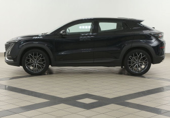 Подержанный автомобиль Changan UNI-T 2023 года (7 фото)