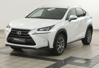 Подержанный автомобиль Lexus NX 2017 года (8 фото)