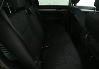 Подержанный автомобиль Kia Sorento 2013 года (11 фото)