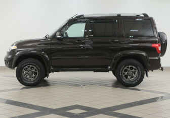 Подержанный автомобиль УАЗ Patriot 2021 года (7 фото)