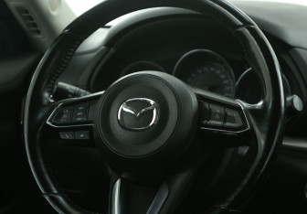 Подержанный автомобиль Mazda CX-5 2017 года (17 фото)