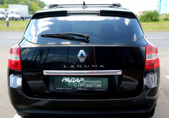 Подержанный автомобиль Renault Laguna Wagon 2008 года (5 фото)