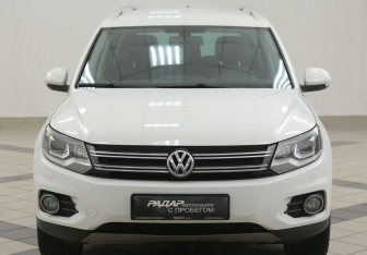 Подержанный автомобиль Volkswagen Tiguan 2012 года (6 фото)