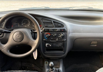 Подержанный автомобиль ЗАЗ Chance Sedan 2012 года (11 фото)