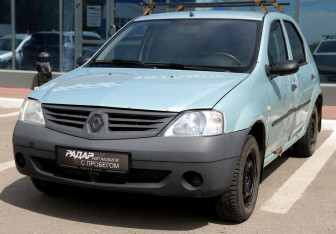 Подержанный автомобиль Renault Logan Sedan 2008 года (3 фото)