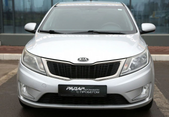 Подержанный автомобиль Kia Rio Sedan 2011 года (2 фото)