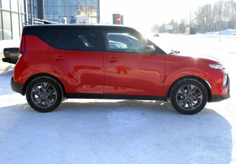 Подержанный автомобиль Kia Soul 2021 года (7 фото)