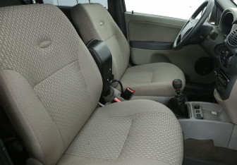 Подержанный автомобиль LADA (ВАЗ) Kalina Hatchback 2010 года (10 фото)