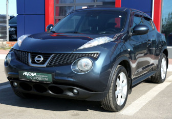 Подержанный автомобиль Nissan Juke 2013 года (3 фото)