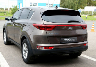 Подержанный автомобиль Kia Sportage 2018 года (4 фото)
