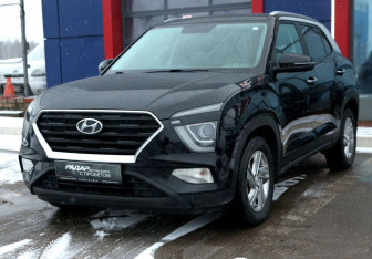 Подержанный автомобиль Hyundai Creta 2022 года (3 фото)