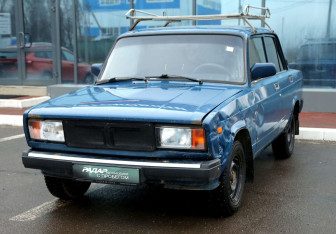 Подержанный автомобиль LADA (ВАЗ) 2105 2005 года (3 фото)