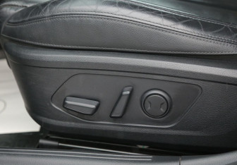 Подержанный автомобиль Kia K5 2021 года (12 фото)