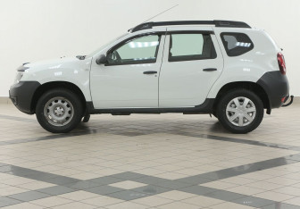 Подержанный автомобиль Renault Duster 2019 года (7 фото)