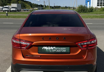 Подержанный автомобиль LADA (ВАЗ) Vesta Sedan 2021 года (5 фото)