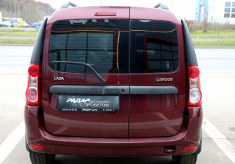 Подержанный автомобиль LADA (ВАЗ) Largus Wagon 2016 года (5 фото)