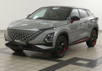 Подержанный автомобиль Omoda C5 2023 года (8 фото)