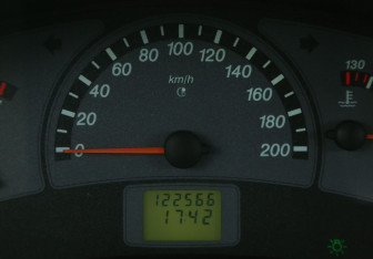 Подержанный автомобиль LADA (ВАЗ) 2110 2006 года (17 фото)