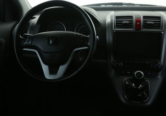 Подержанный автомобиль Honda CR-V 2007 года (14 фото)