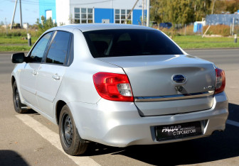 Подержанный автомобиль Datsun on-DO 2016 года (4 фото)