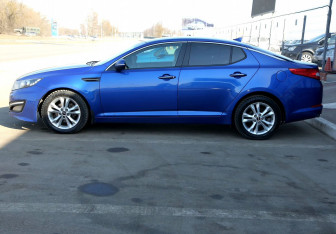 Подержанный автомобиль Kia Optima Sedan 2011 года (8 фото)