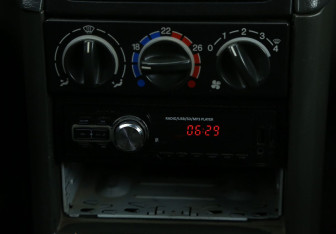 Подержанный автомобиль LADA (ВАЗ) 2112 2006 года (13 фото)