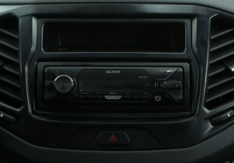 Подержанный автомобиль LADA (ВАЗ) Vesta Sedan 2018 года (13 фото)