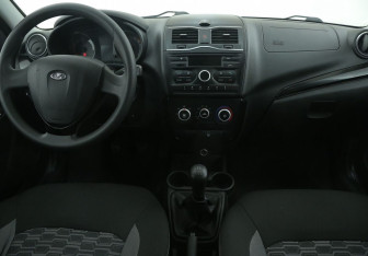 Подержанный автомобиль LADA (ВАЗ) Granta Wagon 2020 года (12 фото)