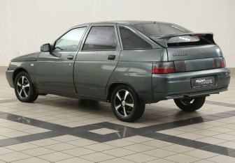 Подержанный автомобиль LADA (ВАЗ) 2112 2006 года (2 фото)