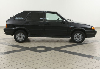 Подержанный автомобиль LADA (ВАЗ) 2114 2013 года (5 фото)
