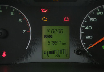 Подержанный автомобиль LADA (ВАЗ) Granta Sedan 2013 года (17 фото)