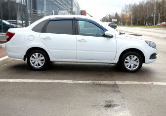 Подержанный автомобиль LADA (ВАЗ) Granta Sedan 2022 года (7 фото)