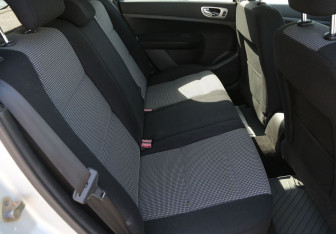 Подержанный автомобиль Peugeot 307 Hatchback 2005 года (11 фото)