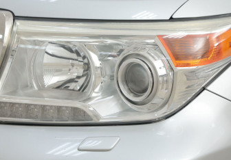 Подержанный автомобиль Toyota Land Cruiser Suv 2013 года (31 фото)