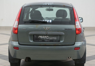 Подержанный автомобиль LADA (ВАЗ) Kalina Hatchback 2009 года (3 фото)