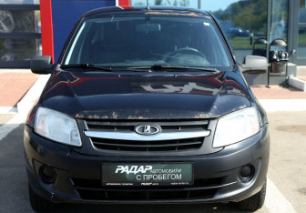 Подержанный автомобиль LADA (ВАЗ) Granta Sedan 2013 года (2 фото)