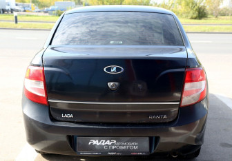 Подержанный автомобиль LADA (ВАЗ) Granta Sedan 2013 года (5 фото)