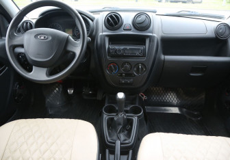 Подержанный автомобиль LADA (ВАЗ) Granta Sedan 2014 года (12 фото)