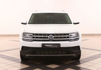 Подержанный автомобиль Volkswagen Teramont 2018 года (2 фото)