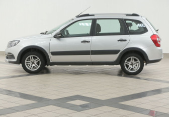 Подержанный автомобиль LADA (ВАЗ) Granta Wagon 2023 года (7 фото)