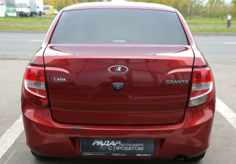 Подержанный автомобиль LADA (ВАЗ) Granta Sedan 2017 года (5 фото)