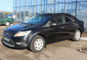 Подержанный автомобиль Ford Focus Sedan 2009 года (3 фото)