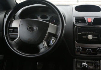 Подержанный автомобиль Geely Emgrand EC7 Sedan 2013 года (14 фото)