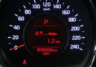 Подержанный автомобиль Kia Ceed Wagon 2013 года (18 фото)