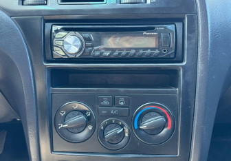 Подержанный автомобиль Hyundai Elantra Sedan 2008 года (13 фото)