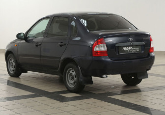 Подержанный автомобиль LADA (ВАЗ) Kalina Sedan 2008 года (2 фото)