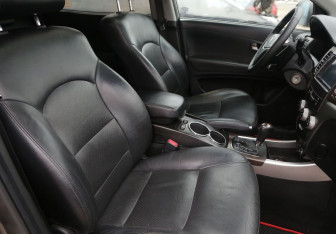 Подержанный автомобиль SsangYong Actyon 2012 года (10 фото)