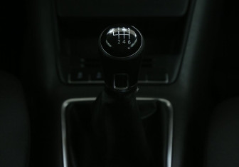 Подержанный автомобиль Volkswagen Tiguan 2012 года (15 фото)