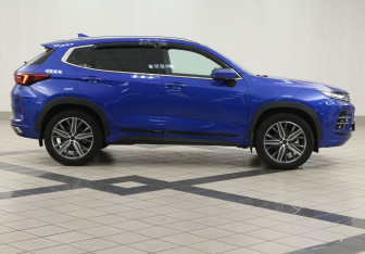 Подержанный автомобиль Exeed LX 2023 года (5 фото)